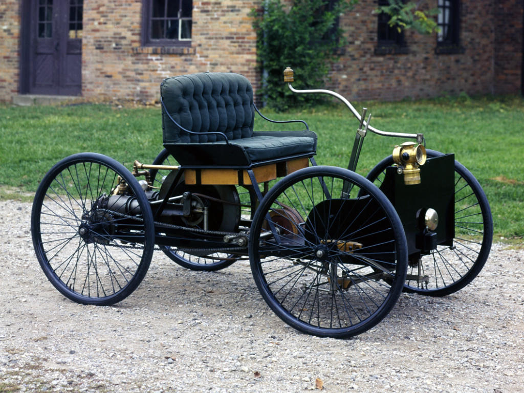 Henry Ford po raz pierwszy wyjechał swoim wynalazkiem 124