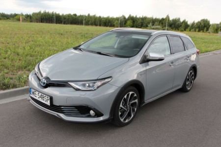 Toyota Prius+ 1.8 Hybrid E-CVT - Fot. Lesław Sagan