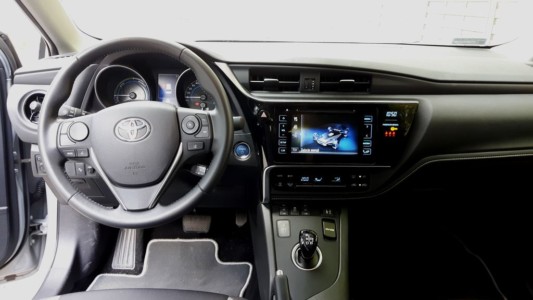 Toyota Prius+ 1.8 Hybrid E-CVT - Fot. Lesław Sagan