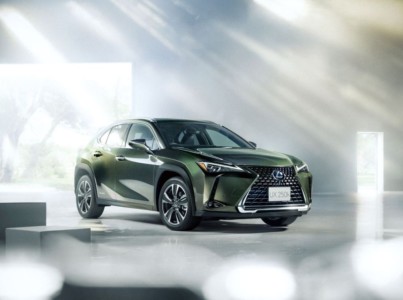 Lexus UX250h