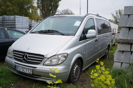 Mercedes Viano 2005 r. Cena wywoławcza: 12 000 zł