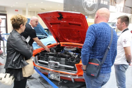 Retro Motor Show Poznań 2022 - Fot. Lesław Sagan