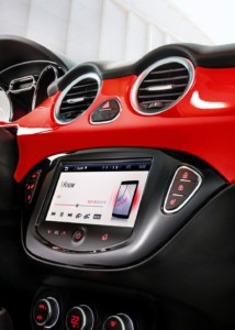 Opel ADAM mit IntelliLink (2012)
