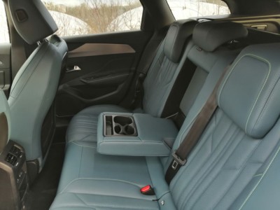 Peugeot 308 SW 225 Plug-in-hybrid e-EAT8 GT - fot. Lesław Sagan