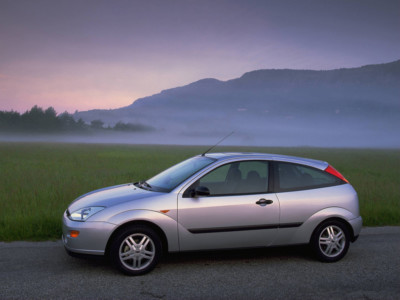 Ford Focus (1999-2001)
