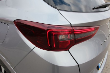 Opel Grandland 1.6 Turbo 224 KM A8 Plug-in-Hybrid - Fot. Lesław Sagan