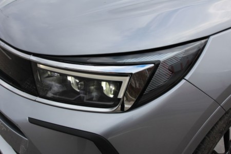 Opel Grandland 1.6 Turbo 224 KM A8 Plug-in-Hybrid - Fot. Lesław Sagan