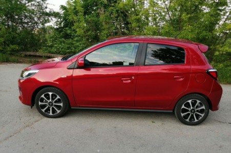 Mitsubishi Space Star 1.2 MIVEC CVT - Fot. Lesław Sagan