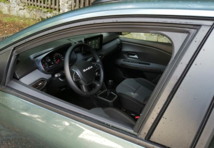 Dacia Sandero Stepway 1.0 EKO-G 100 - fot. Lesław Sagan