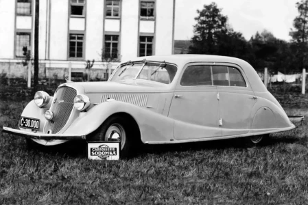 Škoda Superb 3000 od Sodomky (1937)