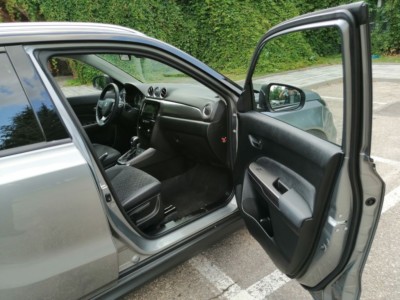 Suzuki Vitara 1.5 SH 2WD AGS Elegance - fot. Lesław Sagan