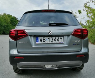 Suzuki Vitara 1.5 SH 2WD AGS Elegance - fot. Lesław Sagan