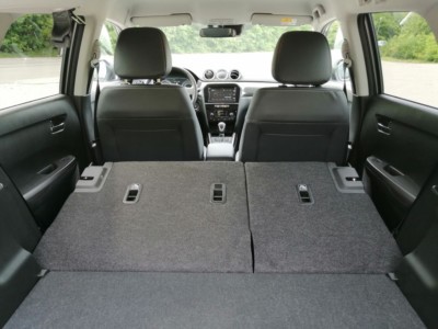 Suzuki Vitara 1.5 SH 2WD AGS Elegance - fot. Lesław Sagan