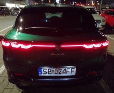 Alfa Romeo Tonale PHEV Q4 280 KM AT6 Montreal Green - fot. Lesław Sagan