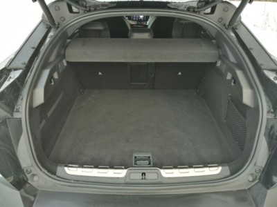 Peugeot 408 GT Hybrid 225 KM EAT8 - fot. Lesław Sagan