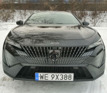 Peugeot 408 GT Hybrid 225 KM EAT8 - fot. Lesław Sagan