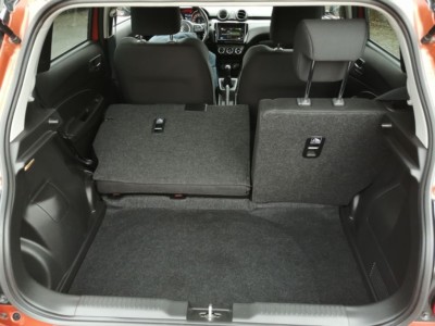 Suzuki Swift 1.2 DualJet mild Hybrid 2WD 5MT Elegance - Fot. Lesław Sagan