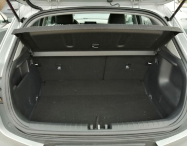 Kia Stonic 1.0 T-GDI MHEV 7 DCT GT Line - Fot. Lesław Sagan