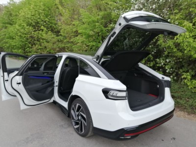 Volkswagen ID.7 Special Edition 77 kWh 286 KM - fot. Lesław Sagan