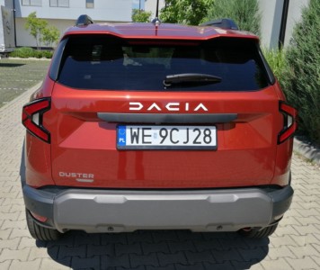 Dacia Duster Journey Hybrid 140 - fot. Lesław Sagan