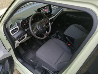 Suzuki Swift 1.2 DualJet mild Hybrid 2WD 5MT - fot. Lesław Sagan