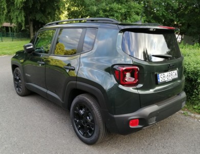 Jeep Renegade e-Hybrid 1.5 GSE - fot. Lesław Sagan