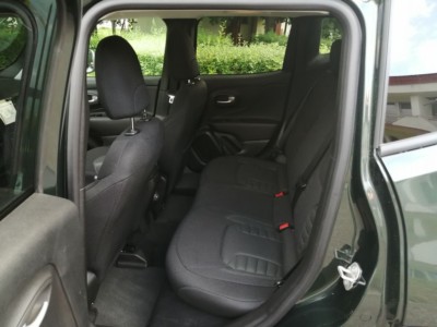 Jeep Renegade e-Hybrid 1.5 GSE - fot. Lesław Sagan