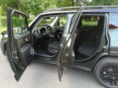 Jeep Renegade e-Hybrid 1.5 GSE - fot. Lesław Sagan